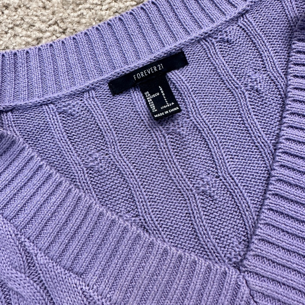Sleeveless sweater